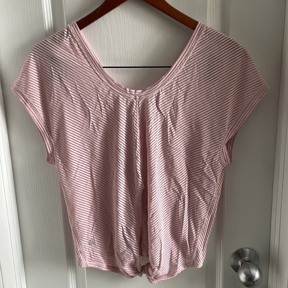 Lululemon Back-Tie Cropped Top - Picture 3 of 5